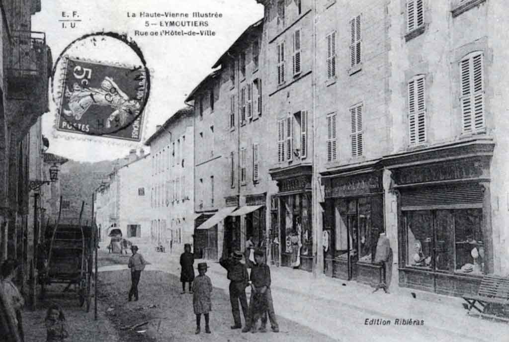 Before-Avenue de la Paix (2)